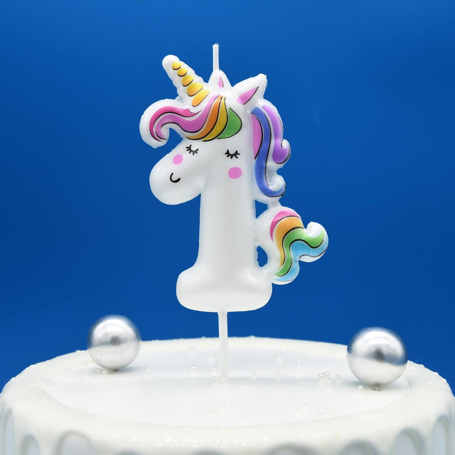 Pretty unicorn candle